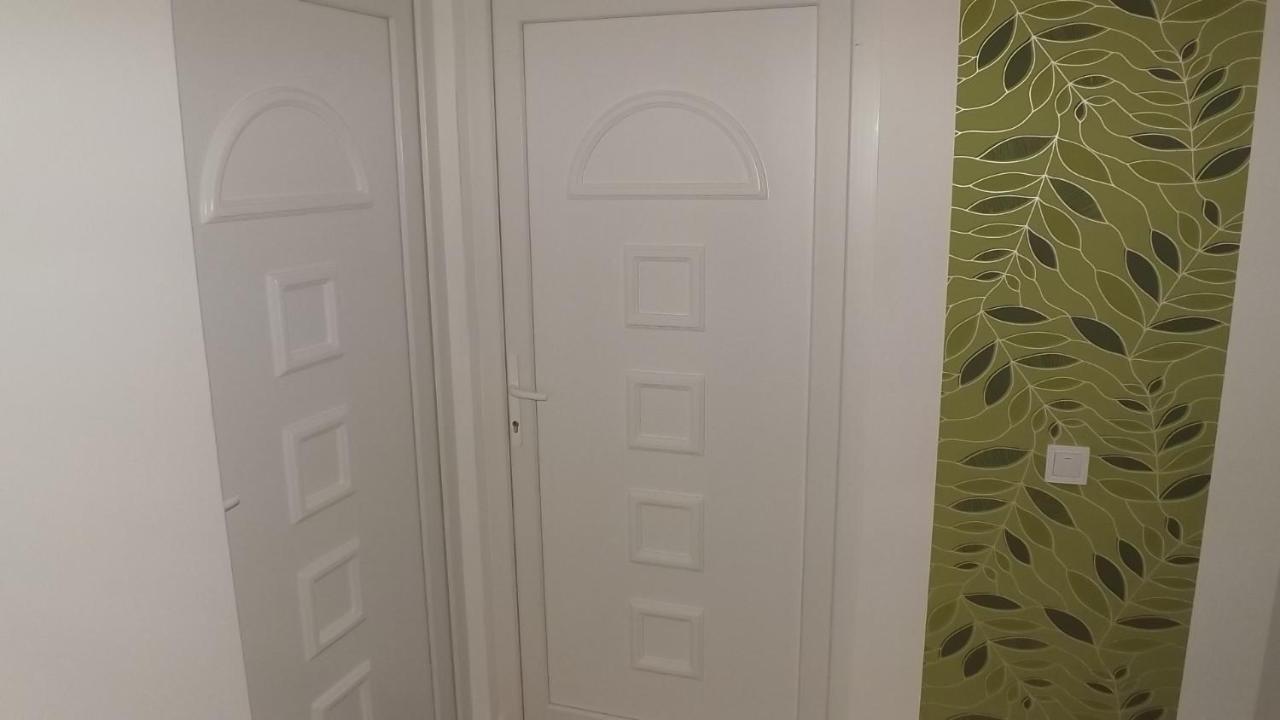 Edes Alom Guesthouse 塞格德 外观 照片