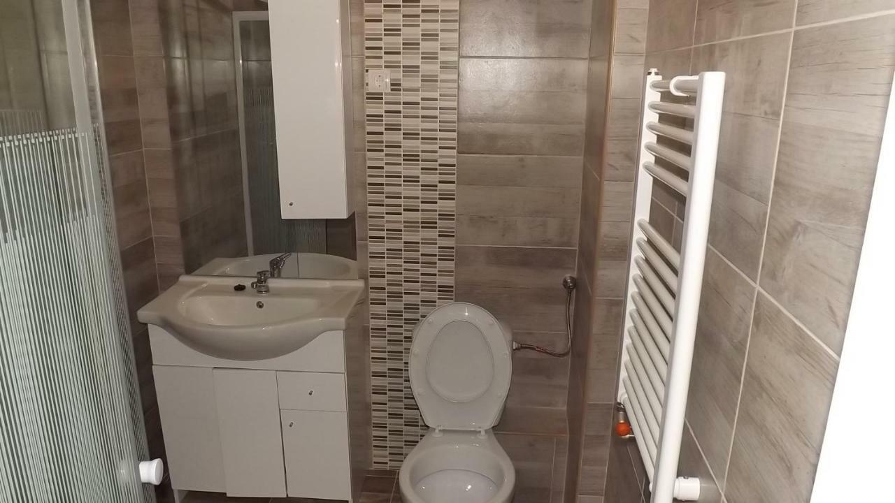 Edes Alom Guesthouse 塞格德 外观 照片
