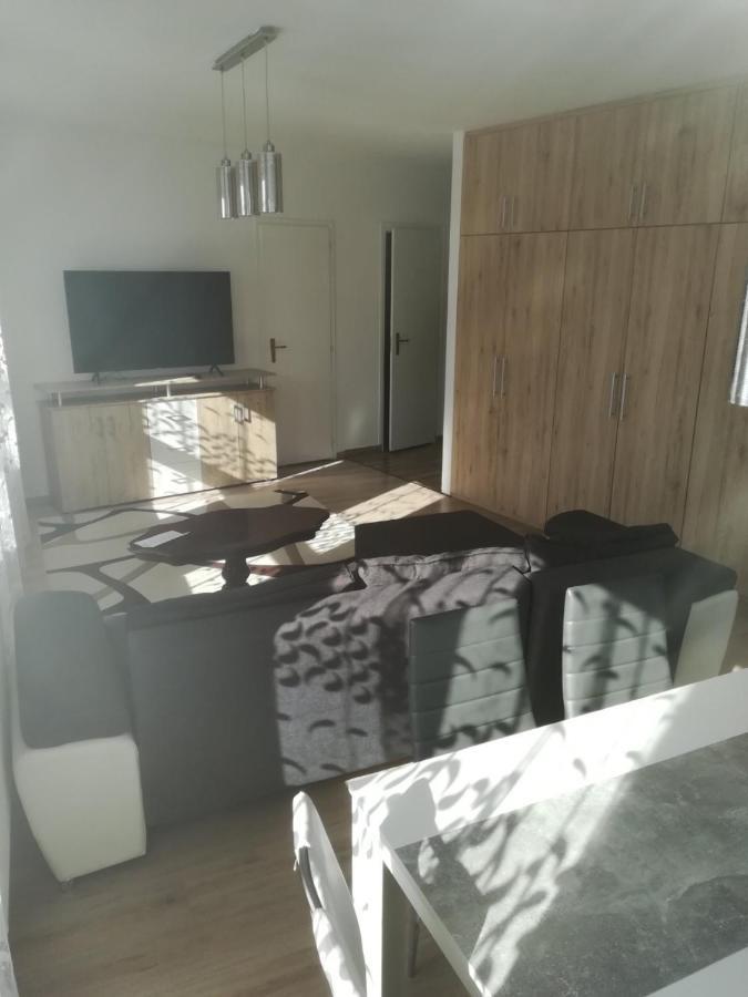 Edes Alom Guesthouse 塞格德 外观 照片